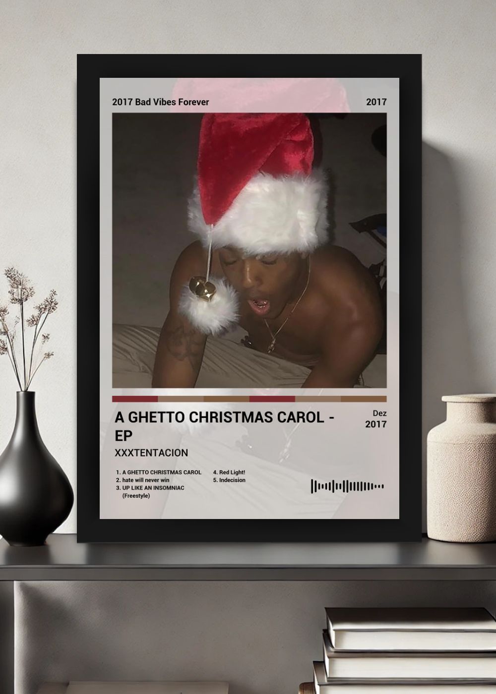 Quadro XXXTENTACION A GHETTO CHRISTMAS ... (Light) Com Vidro