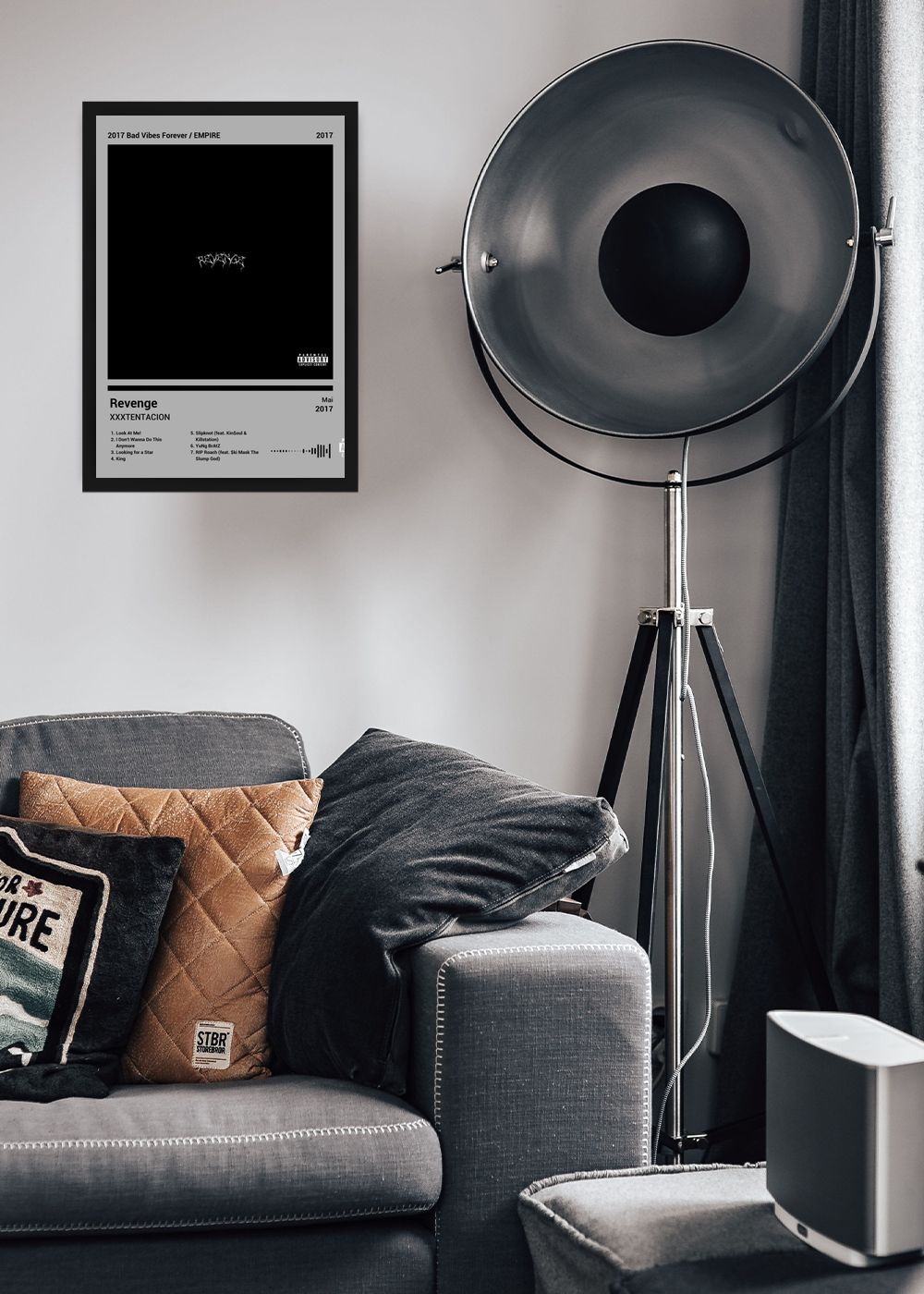 Quadro Decorativo XXXTENTACION Revenge (Light) Com Vidro