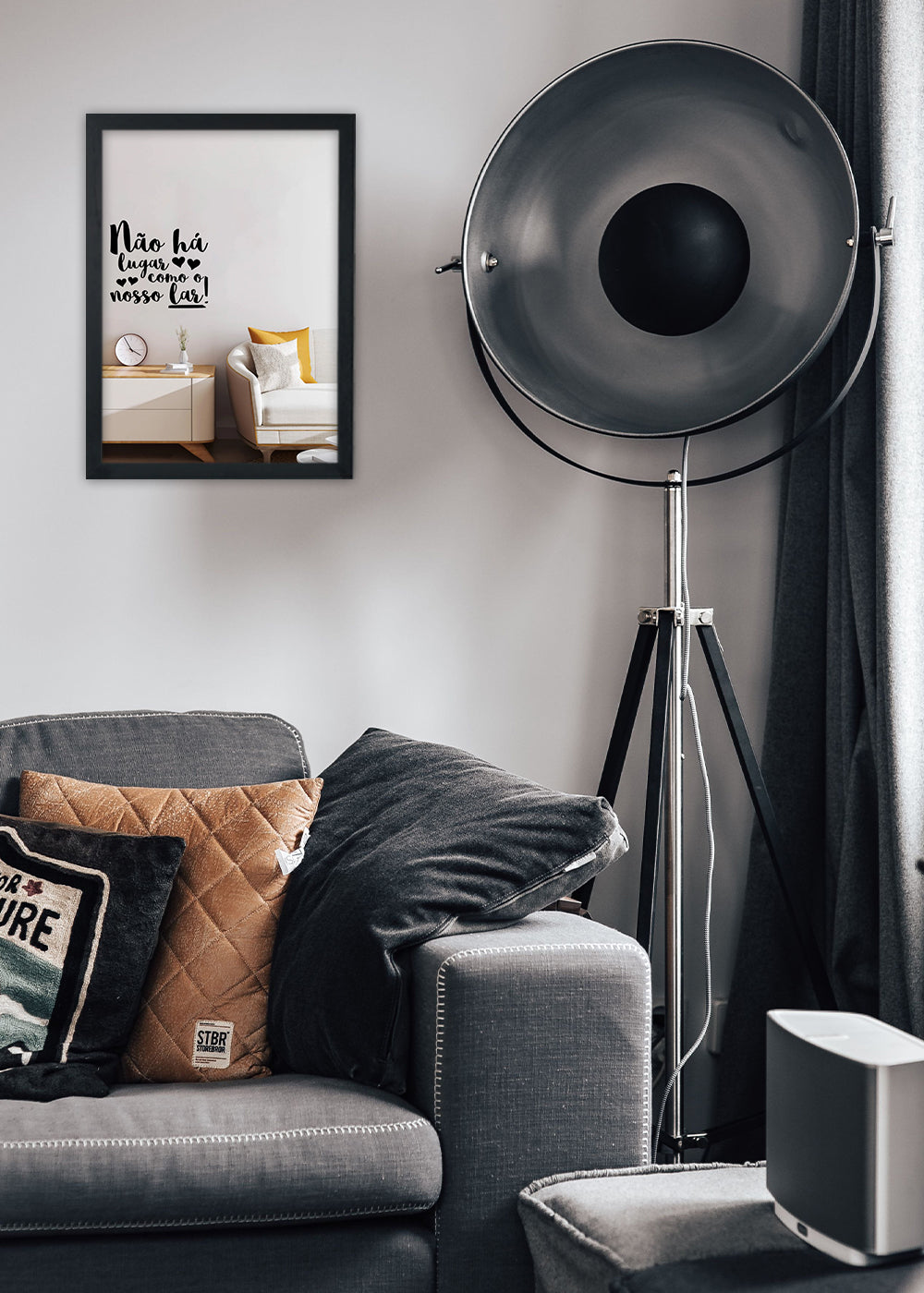 Quadro Decorativo Não ha lugares como o.... - Com vidro