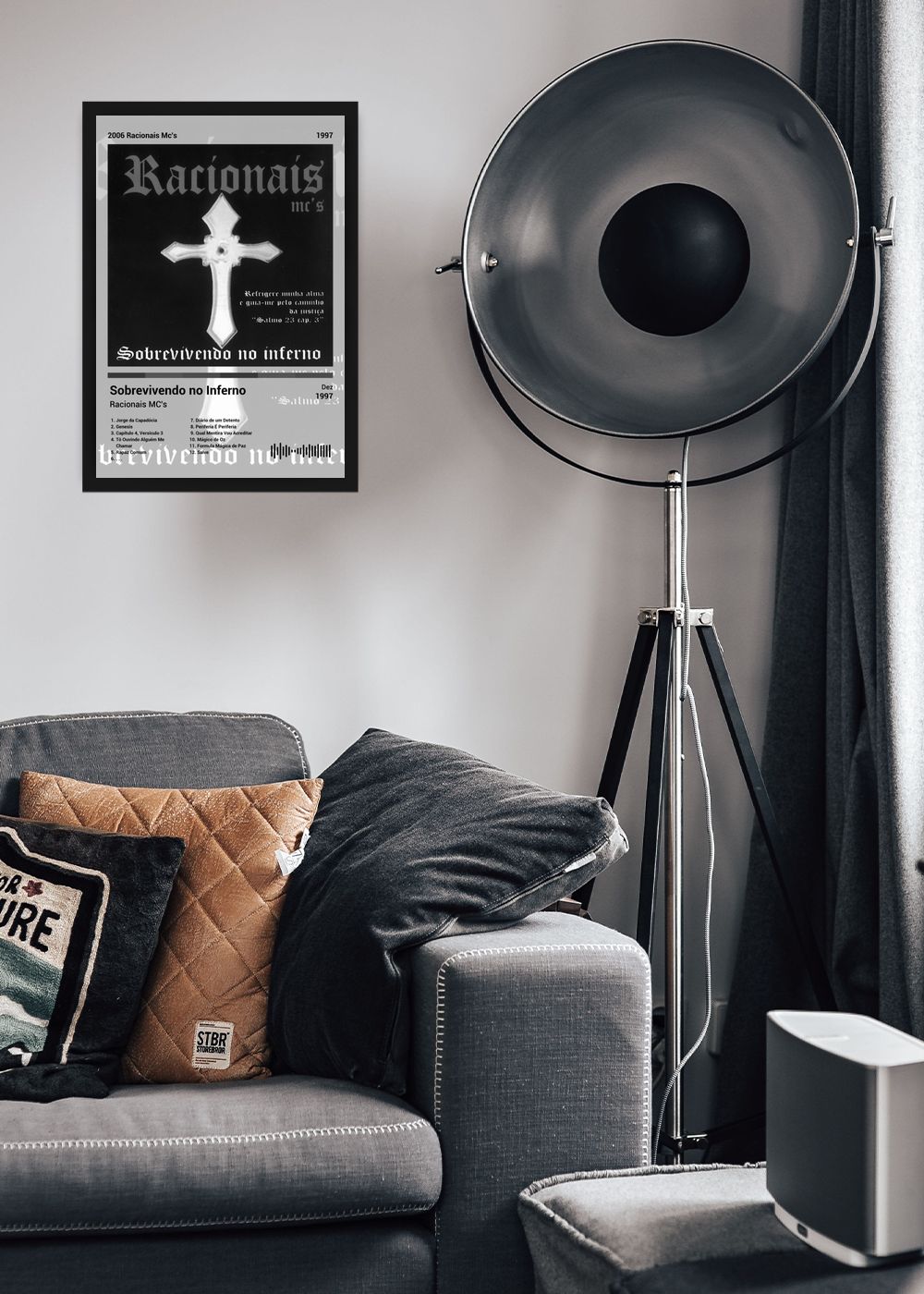 Quadro Racionais MC's Sobrevivend... (Black&white) Com Vidro