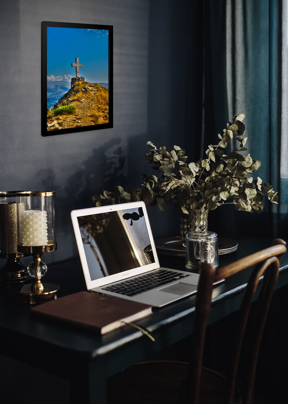 Quadro Pequena Cruz - Com vidro