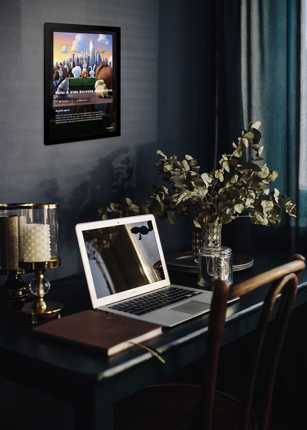 Quadro Decorativo A Vida Secreta dos Bichos - Com vidro